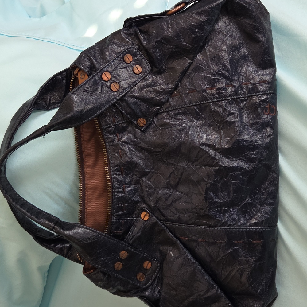Matt & Nat Purse - Picture 2 of 8